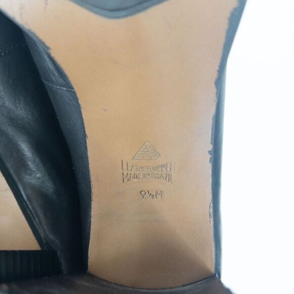 Bernardo Leather Round Toe Chunky Heel Pump Size 9.5M Office - Picture 7 of 7